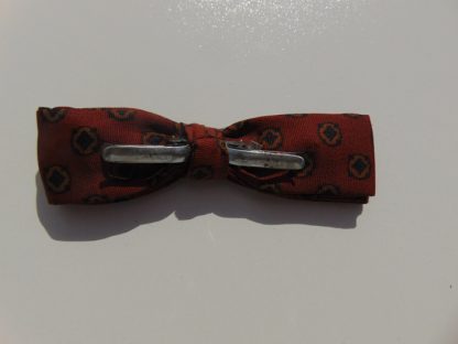 bowtie08	1950's	Vintage Clip on Narrow Jazzy Bow Tie	$15 - Image 2