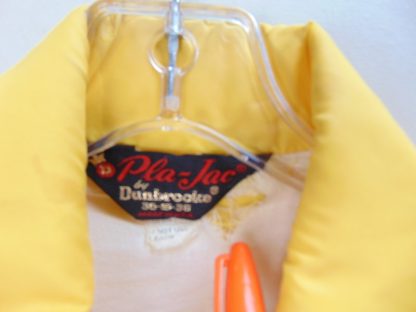 cM10	1950-60's 	Vintage Indian Head Yellow light weight Wind breaker Jacket Chest 44 inches	$30 - Image 4