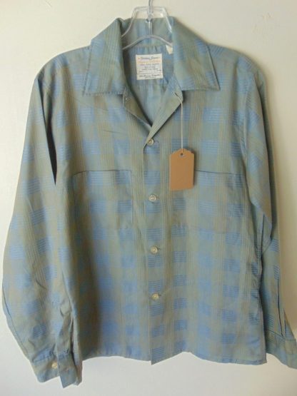l6s39	1960's	Vintage Sharkskin blue cool design Shirt M	$30
