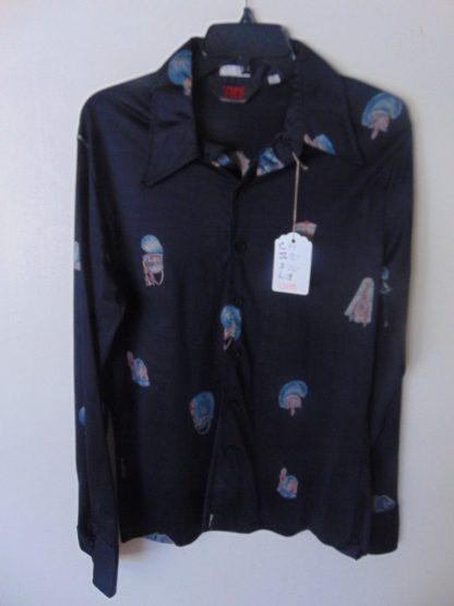 l7s49	1970's	Italian Black super cool Back panel nylon vintage shirt L	$100