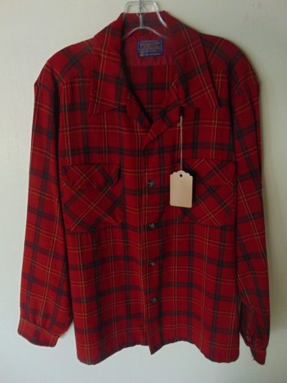 lsw39	1950's	Pendleton Red Plaid Flannel Vintage shirt L	$40