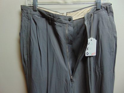 pb34	1940-50's	 Gray Rayon light weight  drop loopVintage Slacks W34	$90 - Image 4