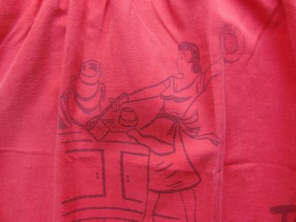 qa110	Vintage Woman's Kitchen Apron	$20 - Image 2
