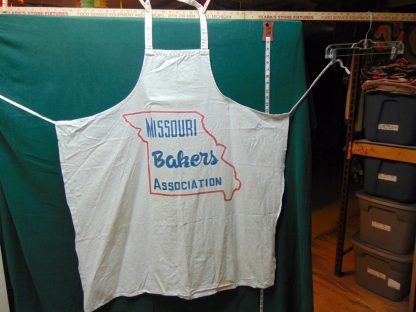 qa137 	Vintage Bakers BBQ Apron	 $30