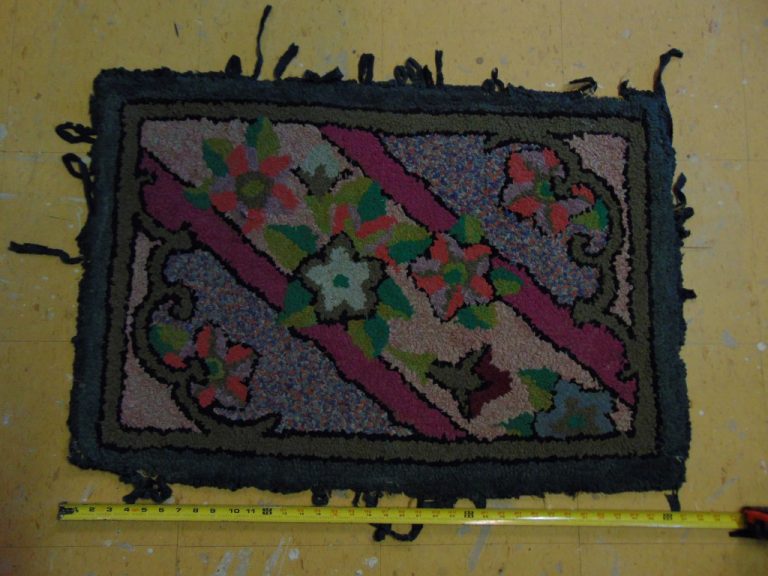 qa185 Antique Victorian era Rag Rug 140 Mens Vintage Clothing