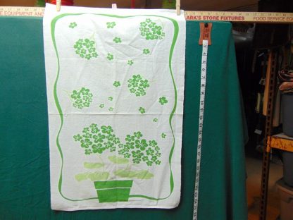 qa29 	1960-70's	 Vintage  Hand Towel 	$10