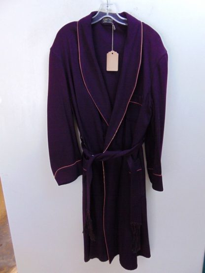 r27	1920-40's	"Guaranteed ALL Wool" Wool  full Medium/Large vintage Robe	$80