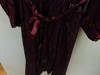 r3	1940's	Rayon Maroon  full Large vintage Robe	$80 - Image 4