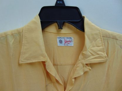 s45s104	1950's	Super Duck (awesome buttons) RAYON gab vintage shirt Chest size 44  inches 	$90 - Image 6