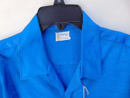s45s61	1950's	Blue High on Sharkskin tones!!  vintage shirt Chest size 47  inches 	$100 - Image 2