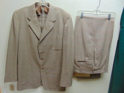 s4t9	1940's	Vintage Check Single Breasted Wool Gabardine heavy weight  suit Chest size 46 inches	$250