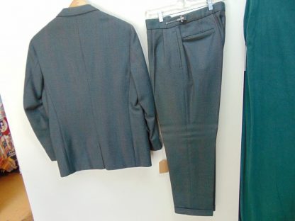 s5t12	1950's	Vintage Made in Scotland w/ top stitching Wool Single Breasted heavy weight suit Chest size 44 inches	$150 - Image 2