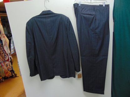 s5t39	1950's	Gray with black Single Breasted medium weight Vintage suit Chest size 46 inches	$150 - Image 2