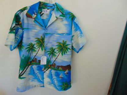s67h114	1970's	Waikiki Beach polyester vintage Hawaiian shirt Chest size 45 inches 	$20