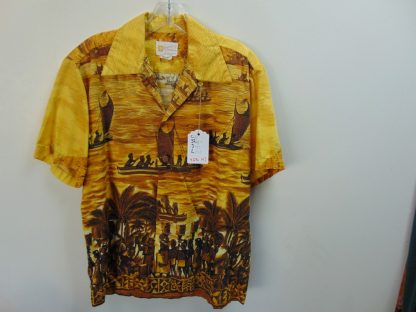 s67h147	1960's	Treaty Border cotton vintage Hawaiian shirt Chest size 44 inches 	$80