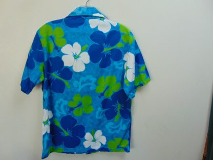 s67h170	1960-70's	Floral cotton barkcloth vintage Hawaiian shirt Chest size 41 inches 	$40 - Image 3