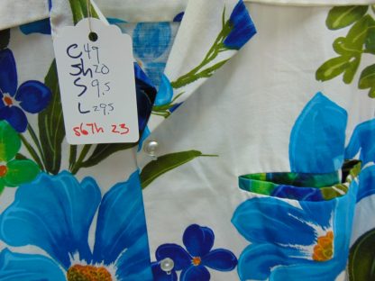 s67h23	1960's	Floral Border cotton vintage Hawaiian shirt Chest size 49 inches 	$50 - Image 4