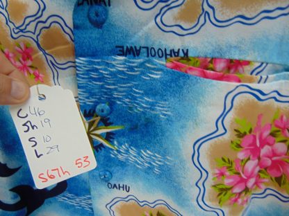 s67h53	1970's	Islands Orcas + Dolphins polyester  vintage Hawaiian shirt Chest size 46 inches 	$30 - Image 4