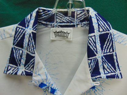 s67h54	1970's	Border covered buttons polyester  vintage Hawaiian shirt Chest size 49 inches 	$40 - Image 2