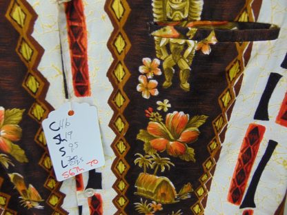 s67h70	1960's	Tiki + Hawaiian Motifs Border cotton vintage Hawaiian shirt Chest size 46 inches 	$30 - Image 4