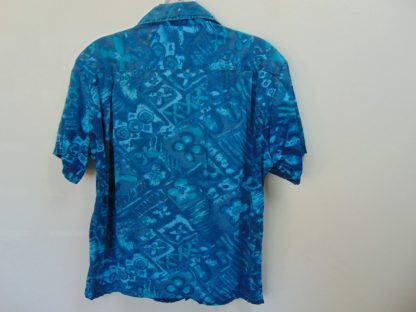 s67h99	1970's	True tapa design Blue cotton vintage Hawaiian shirt Chest size 43 inches 	$20 - Image 2