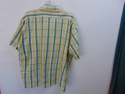 s6s48	1960's	Green plaid perma press Chest size 48  inches vintage shirt	$30 - Image 4