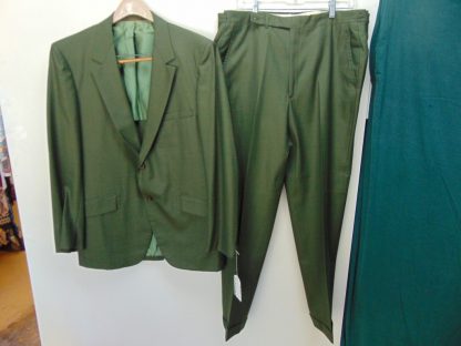 s6t30	1960's	Green high SHARKSKIN Single Breasted medium weight Vintage suit Chest size 46 inches	$200 - Image 4