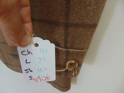 s7c25	1970's	Brown Windowpane mid weight Vintage Sports Coat Chest 44 in.	$50 - Image 3