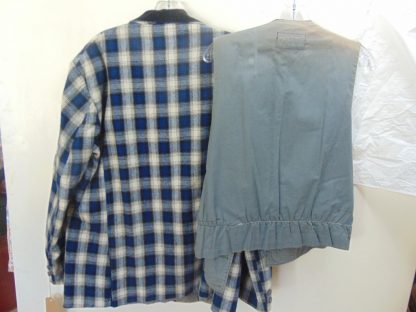 s7c33	1970's	Vintage Cotton Light weight Flannel Jacket and Vest with velvet collar Chest  46 in.	$50 - Image 3