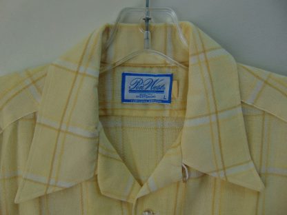 s7s34	1970's	40's Repro flap pocket, top loop long collar Cotton? blend Chest size 46  inches vintage shirt	$30 - Image 2