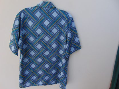 s7s74	1970's	Like Woven threads polyester  Chest size 42  inches vintage shirt	$20 - Image 3