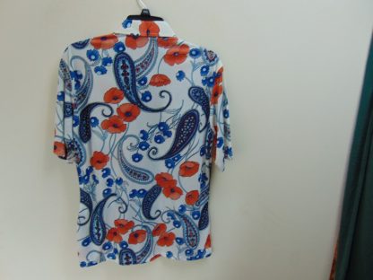 s7s78	1970's	Saturday walking on the sidewalk polyester  Chest size 42  inches vintage shirt	$30 - Image 3
