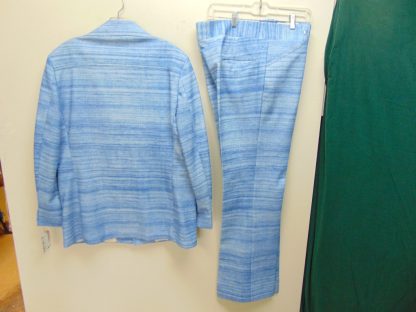 s7t26	1970's	Like The Ocean Blue Polyester LEISURE medium weight Vintage suit Chest size 44 inches	$150 - Image 4