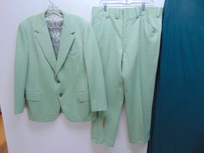 s7t32	1970's	Vintage Funky Lime Green Polyester Single Breasted medium weight suit Chest size 46 inches	$80 - Image 2