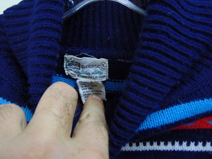 sMLw36	1970's	Vintage Acrylic (XL) Turtleneck Sweater Chest size42 inches	$50 - Image 2