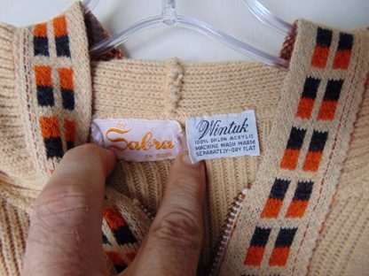 sSMw32	1970's	Vintage Indian Hippy Hooded Zip Sweater Chest size 35 inches	 $40 - Image 2