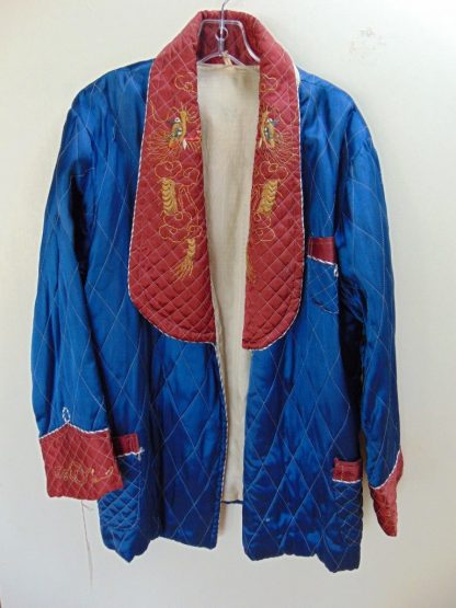 sc24	1950-60's 	Vintage Quilted Asian Dragon embroidery mid weight Smoking/Dinner Jacket Chest 48 in.	$90