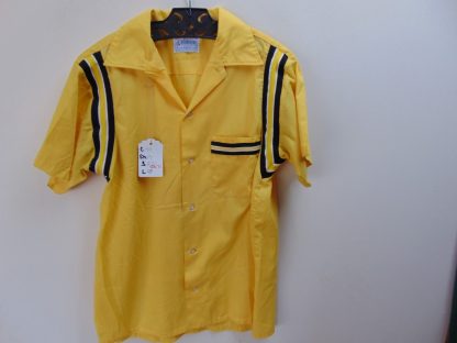 ssb71	1970's	Vintage Yellow plain Bowling Shirt perma press  Chest size 40+ inches	$30 - Image 4