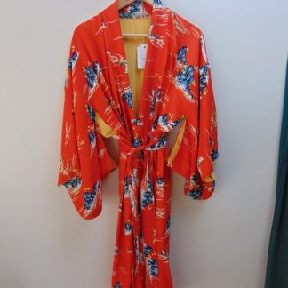 r57	1950's	Kilohana Hawaiian Rayon Print Vintage  Robe			$250