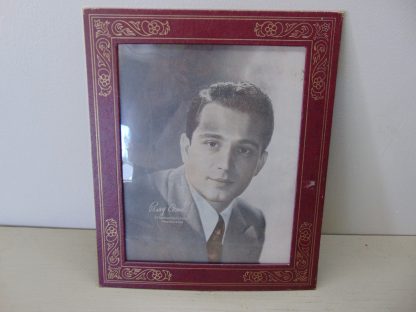 pa1		Vintage Perry Como Autographed Studio Promotion Photo in Frame 	$15