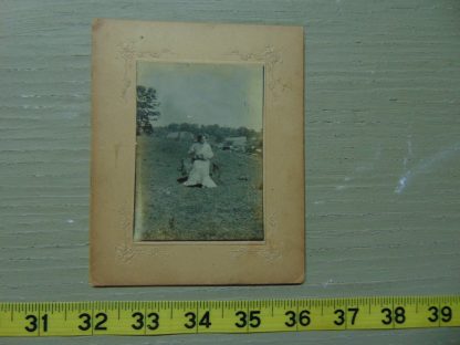 pa50		Antique Woman Photo 	$5