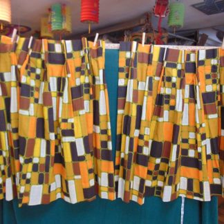 qc62	  1960-70's	Vintage 2 PIECES modern curtains 	$50
