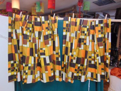 qc62	  1960-70's	Vintage 2 PIECES modern curtains 	$50