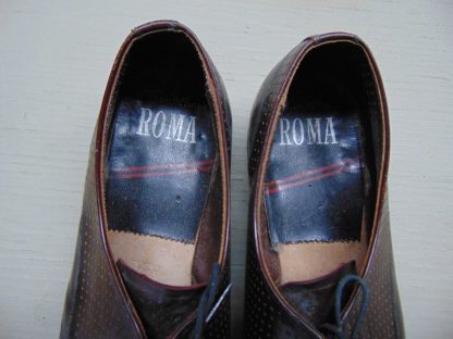 s30	1960's	Vintage Thomas McAnn "Roma" Sleek Dress Shoes inside measurement 11in.	$80 - Image 4