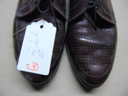 s30	1960's	Vintage Thomas McAnn "Roma" Sleek Dress Shoes inside measurement 11in.	$80 - Image 3