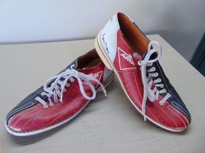 s39		Vintage AMF Bowling Shoes inside measurement 10.75in. (10)	$50 - Image 8