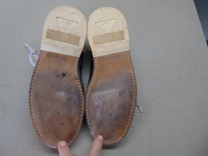 s39		Vintage AMF Bowling Shoes inside measurement 10.75in. (10)	$50 - Image 6