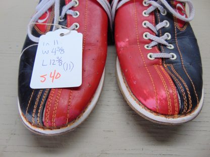 s40		Vintage Bowling Shoes inside measurement 11in. (11)	$40 - Image 4