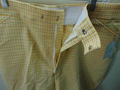 sns26	1970's	Vintage Polyester Plaid Yellow Shorts 	$20 	Waist 37in.  Length 20 1/2in. - Image 4
