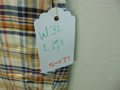 sns37	1950-60's	Vintage Plaid Shorts perma press blend	$30 	Waist 32in.  Length 19 1/2in. - Image 2